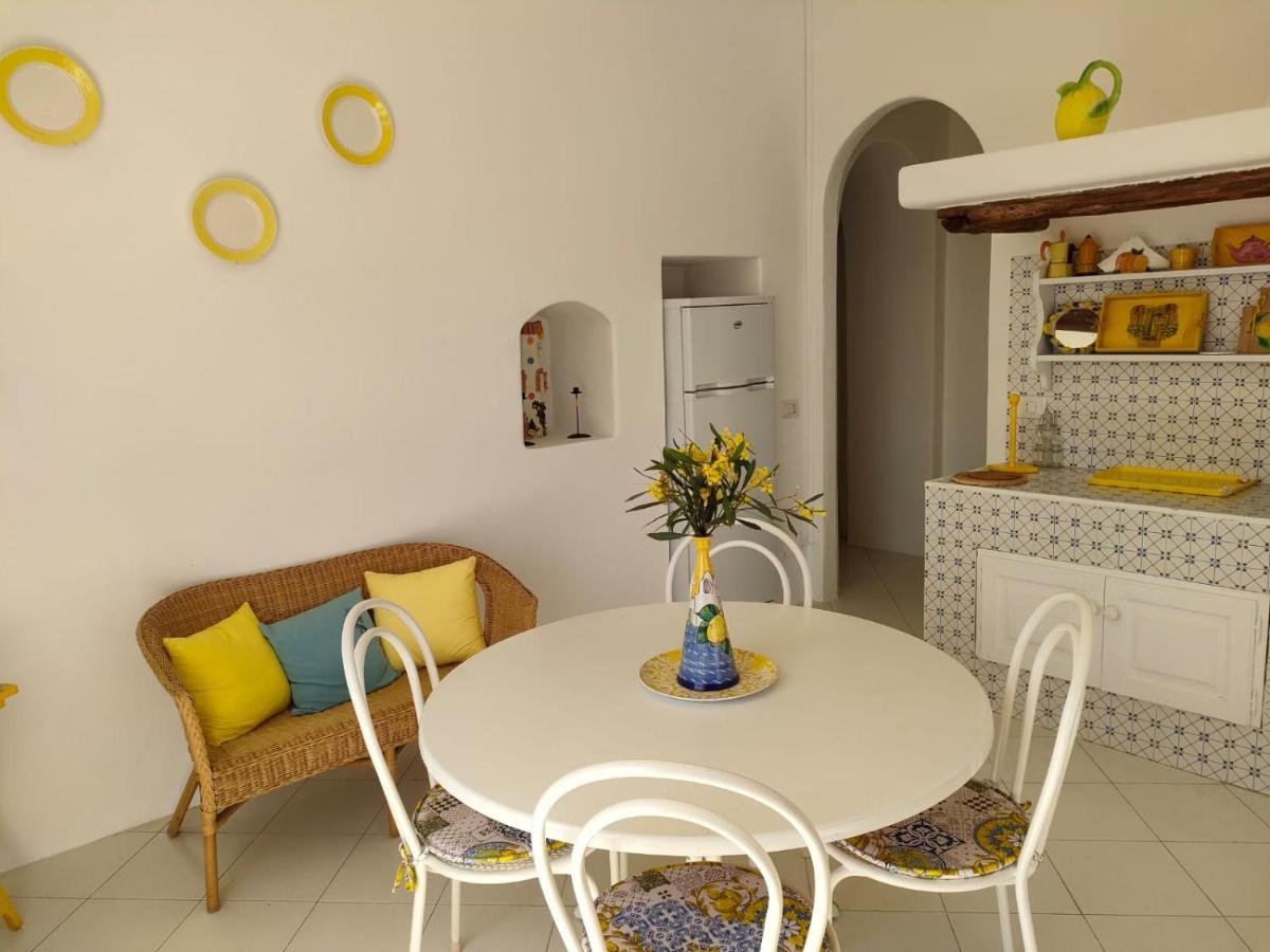 Casa Mariva Villa Lipari  Eksteriør billede