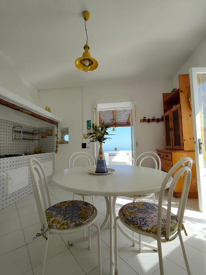 Casa Mariva Villa Lipari  Eksteriør billede